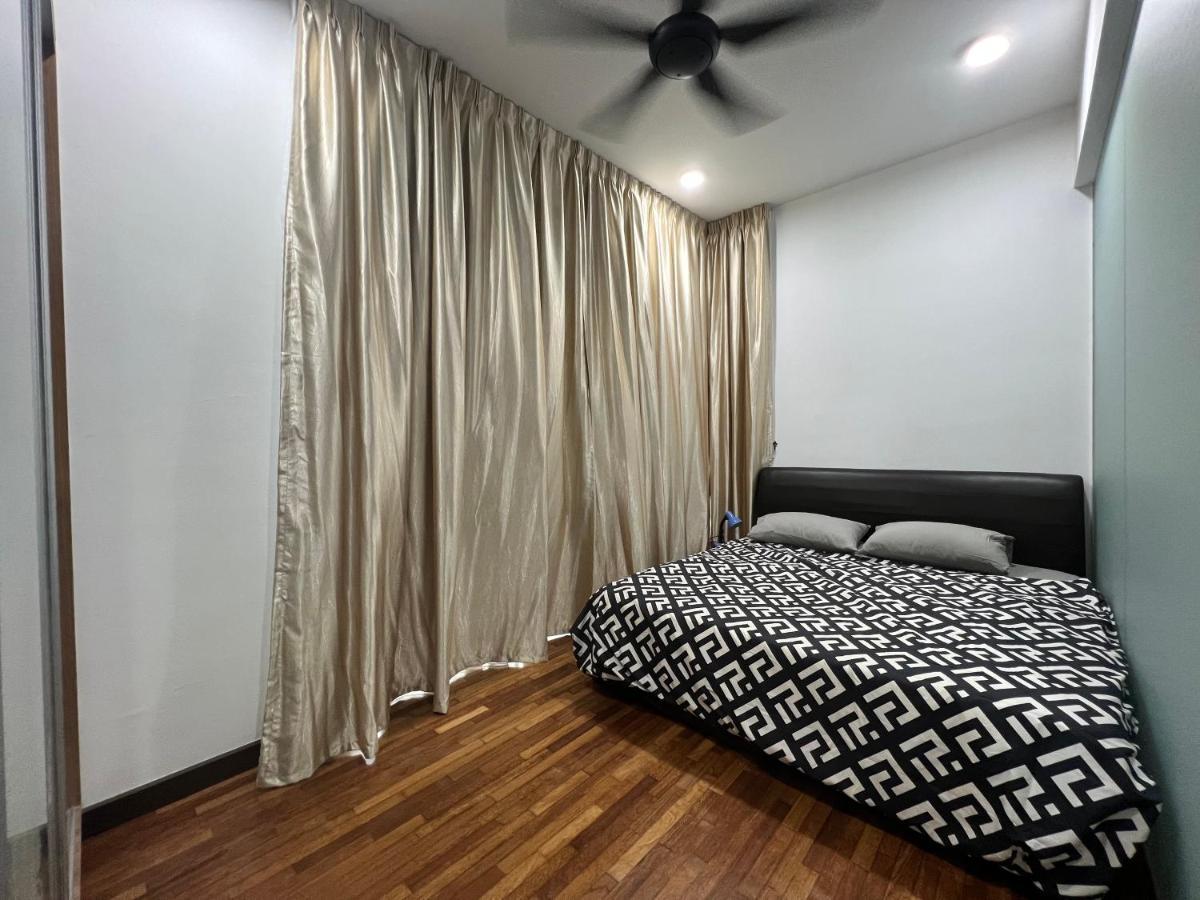 Studio Units At Pacific Tower Near Jaya One By Comfyasia Петалинг-Джая Экстерьер фото