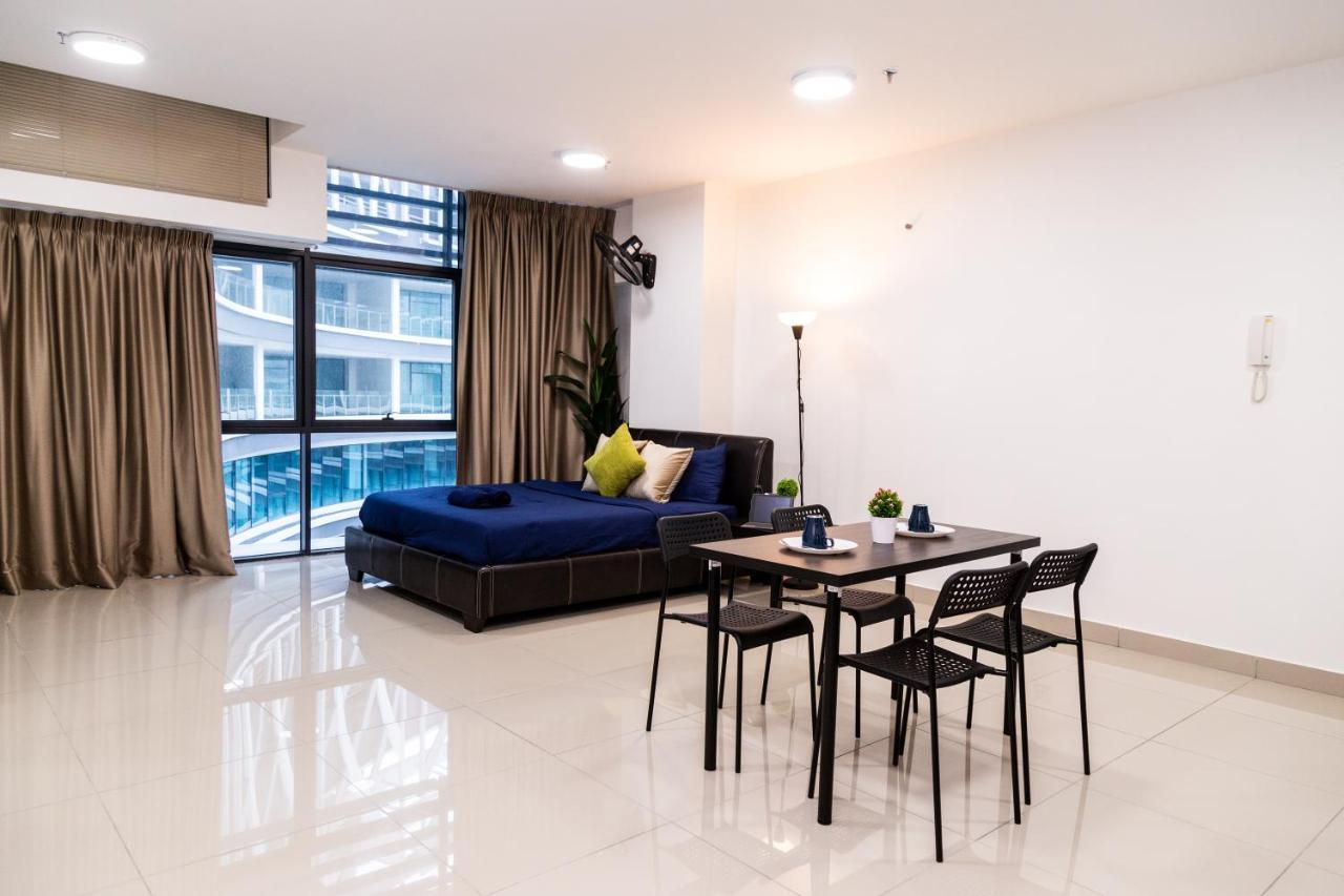 Studio Units At Pacific Tower Near Jaya One By Comfyasia Петалинг-Джая Экстерьер фото