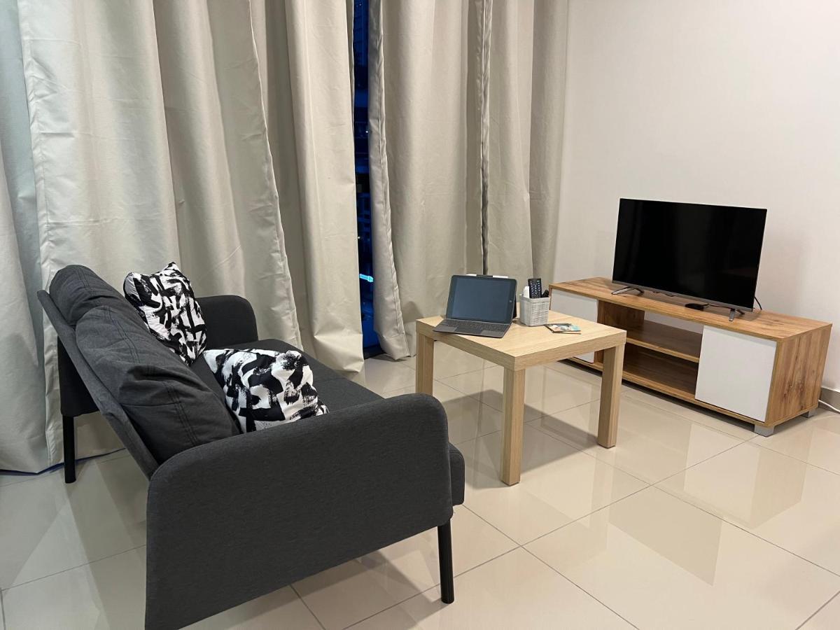 Studio Units At Pacific Tower Near Jaya One By Comfyasia Петалинг-Джая Экстерьер фото