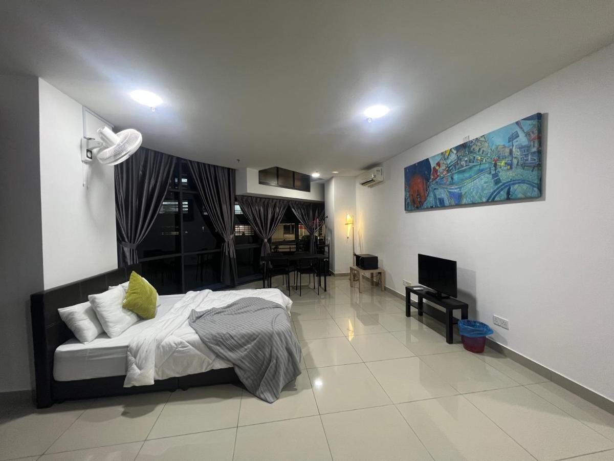Studio Units At Pacific Tower Near Jaya One By Comfyasia Петалинг-Джая Экстерьер фото