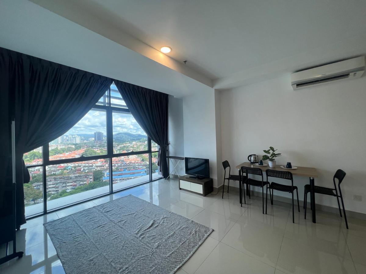 Studio Units At Pacific Tower Near Jaya One By Comfyasia Петалинг-Джая Экстерьер фото