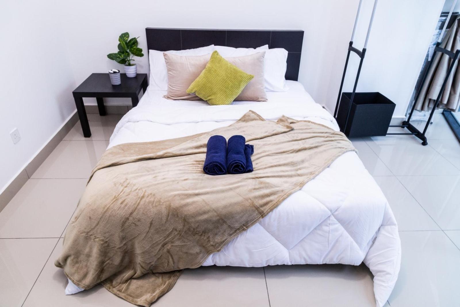Studio Units At Pacific Tower Near Jaya One By Comfyasia Петалинг-Джая Экстерьер фото